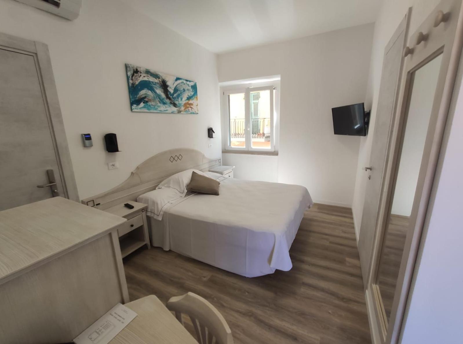Hotel Week End Porto Santo Stefano (Grosseto)